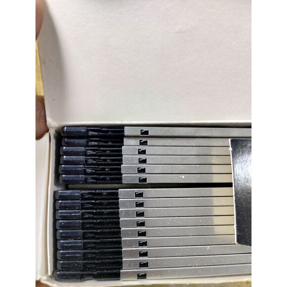 15 Unused Vintage Fuji Film 3 1/2” Floppy Disk - MF2HD - Picture 5 of 5